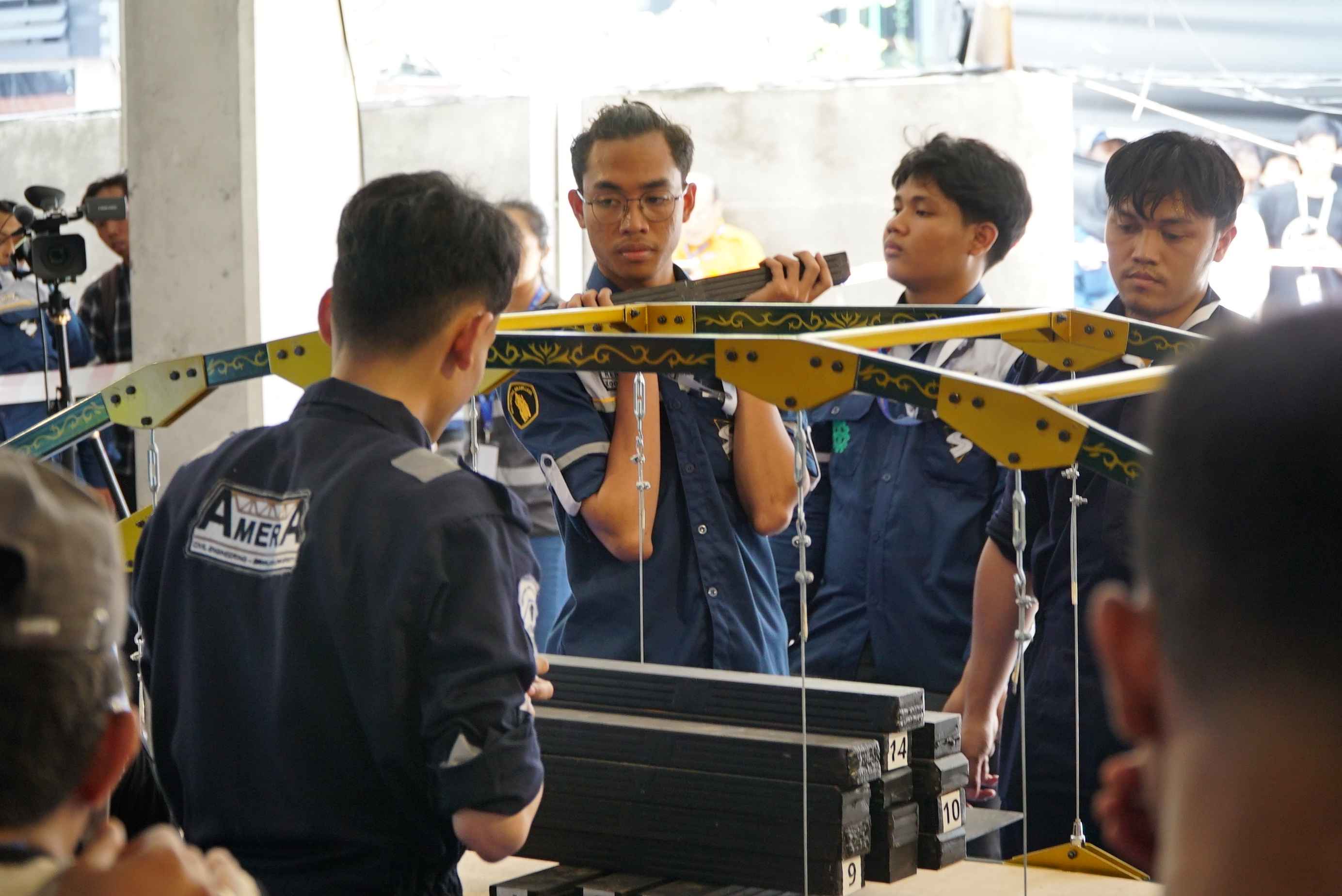 kompetisi-kbgi-kji-2024-universitas-warmadewa-01JXKNDB3VQXRMF32KJ2CG44QM.jpg