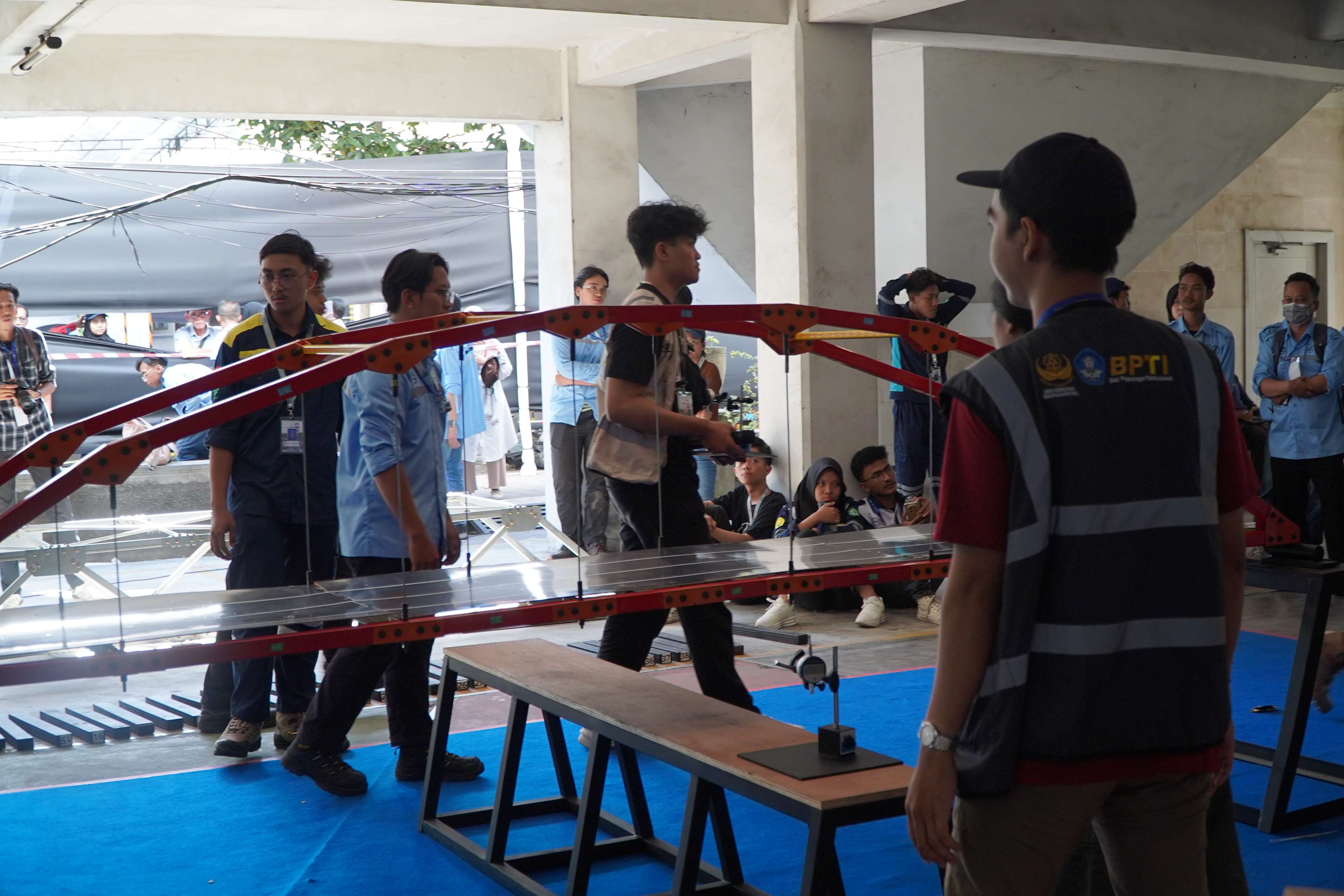 kompetisi-kbgi-kji-2024-universitas-warmadewa-01JXKNDB6CXEAF3P5SVCC0DRJX.jpg