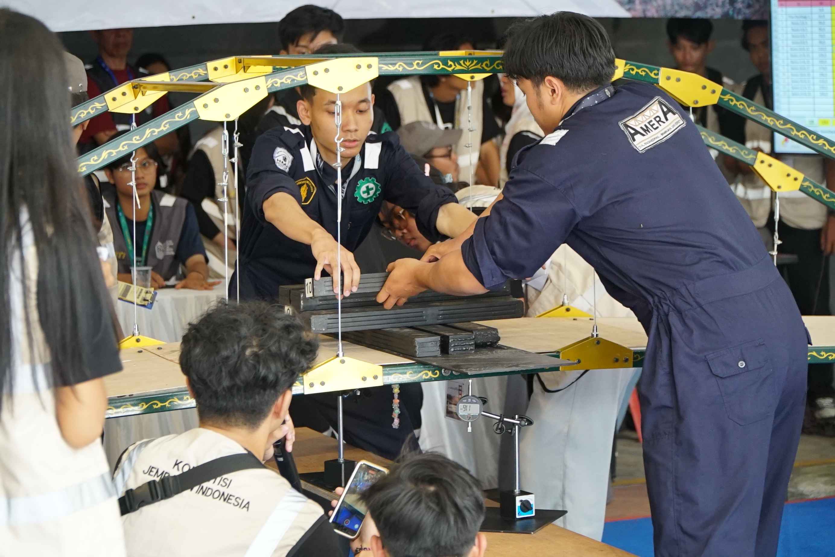 kompetisi-kbgi-kji-2024-universitas-warmadewa-01JXKNDB8FYV74NFA3KYR8ECMP.jpg